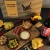 Präsentkorb SOMMER IN SPANIEN - Geschenkkorb gefüllt mit Sangria & spanischen Delikatessen - 7-teiliges Geschenkset ideal für Frauen & Männer - 3