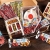 WURSTBARON® - Wurst Geschenk Koffer groß - mit 24 besonderen Salami Snacks und einer Wurst Kabeltrommel - Brezen, Herzen, Sterne, Pikanten und vieles mehr - 1027 g - 2