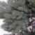 RS Trade 1418 PE Spritzguss Weihnachtsbaum künstlich 240 cm (Ø ca. 147 cm mit ca. 6980 Spitzen, schwer entflammbarer Tannenbaum mit Schnellaufbau Klappsysem, inkl. Metall Christbaum Ständer - 2